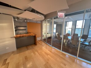 20 N Wacker Dr, Chicago, IL for lease Interior Photo- Image 2 of 3