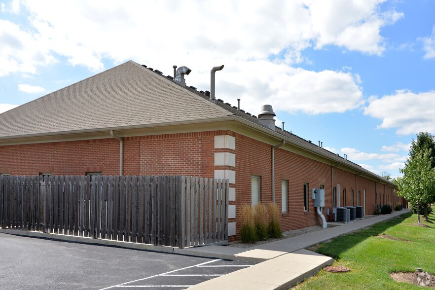 1300 W Jefferson St, Franklin, IN for sale - Building Photo - Image 1 of 1