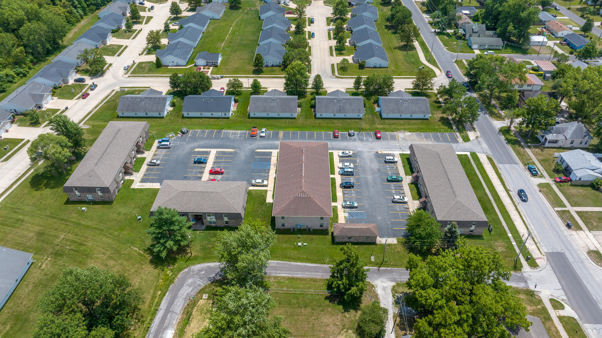 1000 S Williams St, Moberly, MO for sale Building Photo- Image 1 of 8