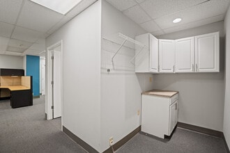 10625 W North Ave, Milwaukee, WI for lease Building Photo- Image 2 of 6