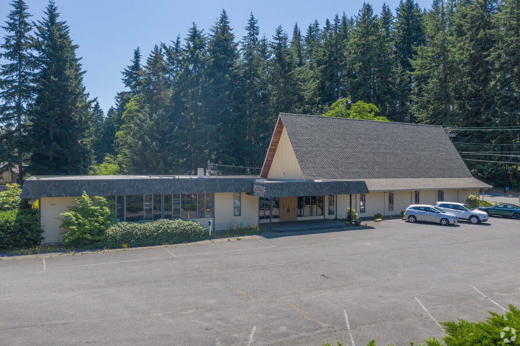 9924 232nd St SW, Edmonds, WA for sale Primary Photo- Image 1 of 1