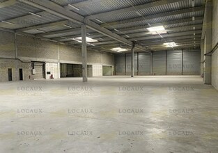 Industrial in Herblay for lease Interior Photo- Image 2 of 9