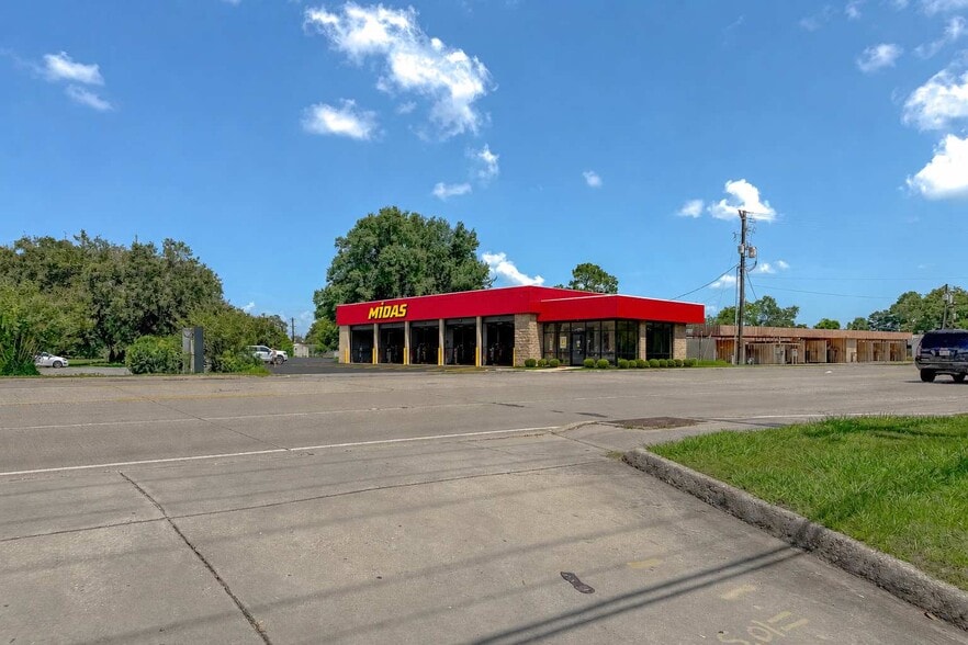 3115 W Pinhook Rd, Lafayette, LA for sale - Building Photo - Image 1 of 5