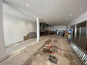 88-89 Woodfield St, Swansea for lease Interior Photo- Image 1 of 5