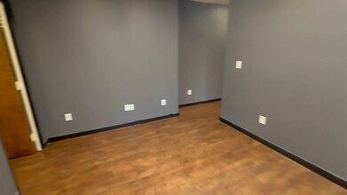 2500 W Broad St, Athens, GA for lease - Commercial Listing Video 