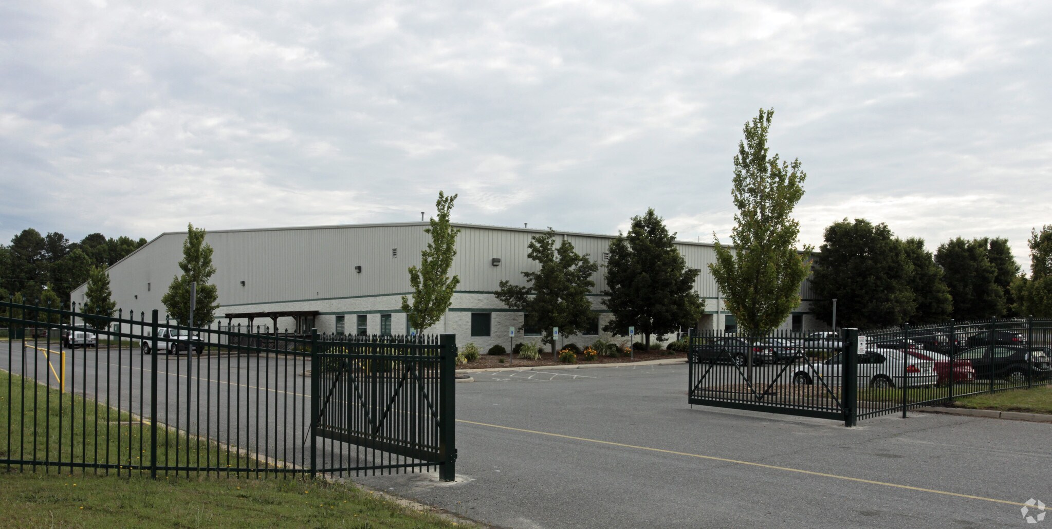 3512 Business Center Dr, Chesapeake, VA for sale Primary Photo- Image 1 of 1