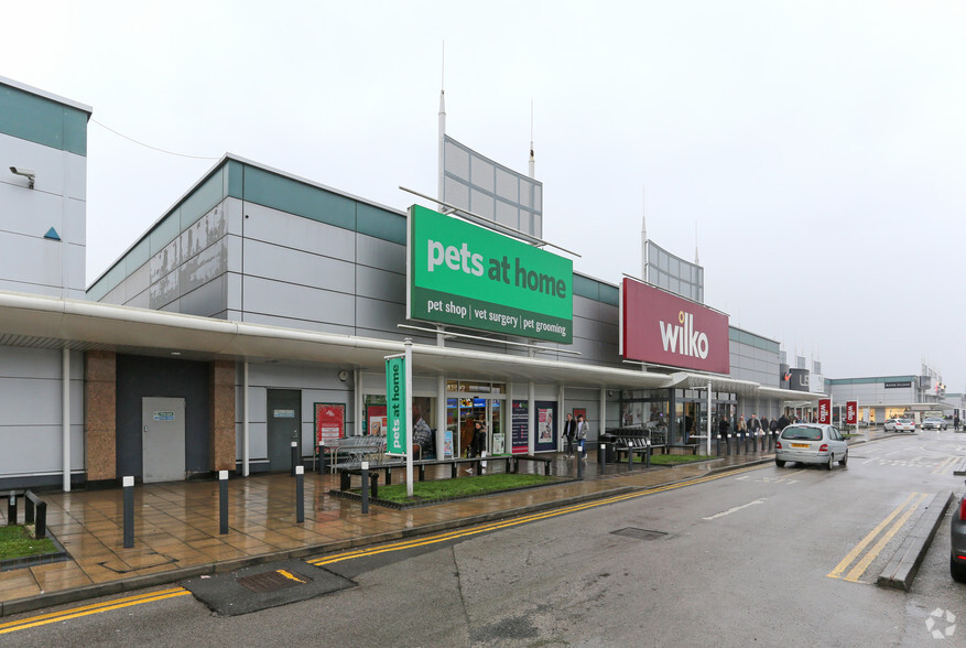 Stadium Way, Rotherham for lease - Primary Photo - Image 1 of 2
