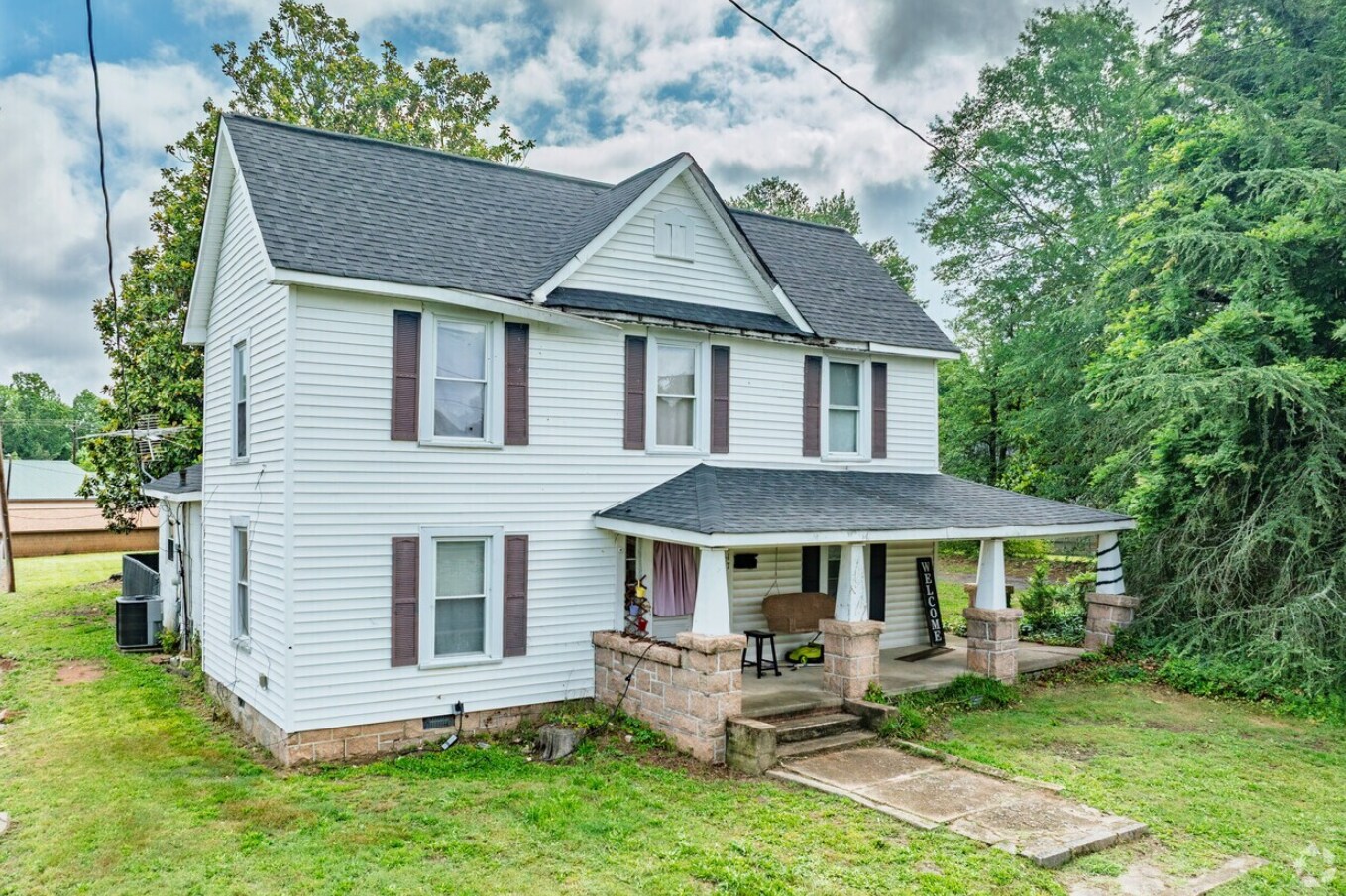 217 Railroad St, Granite Quarry, NC for sale Primary Photo- Image 1 of 2