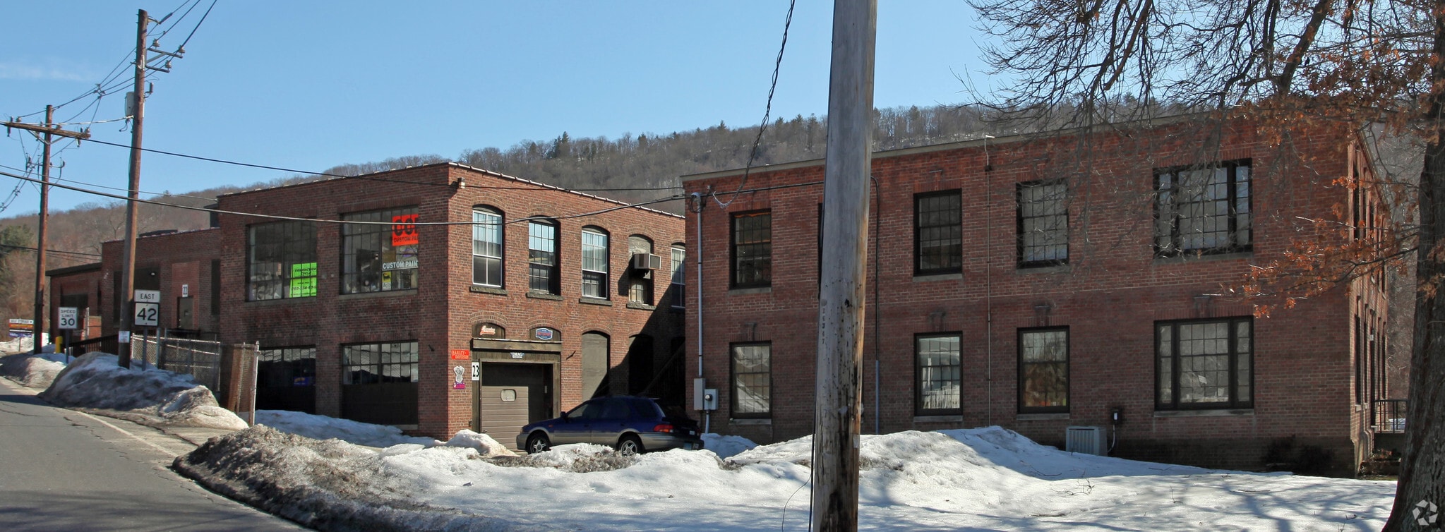 141 S Main St, Beacon Falls, CT for lease Primary Photo- Image 1 of 15