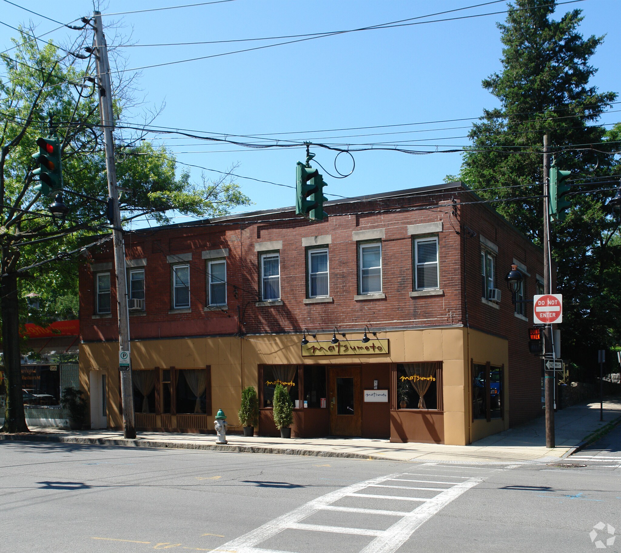 158 Larchmont Ave, Larchmont, NY for sale Primary Photo- Image 1 of 1