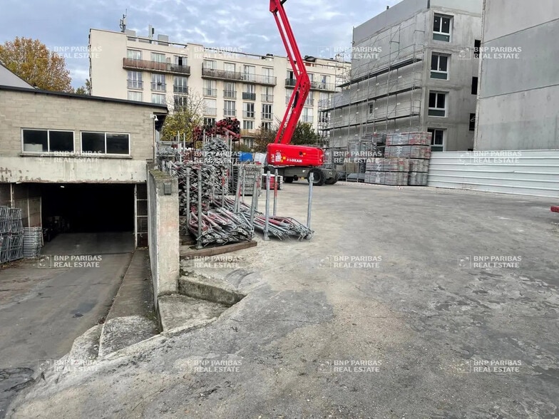 Flex in Ivry-sur-Seine for lease - Construction Photo - Image 2 of 9