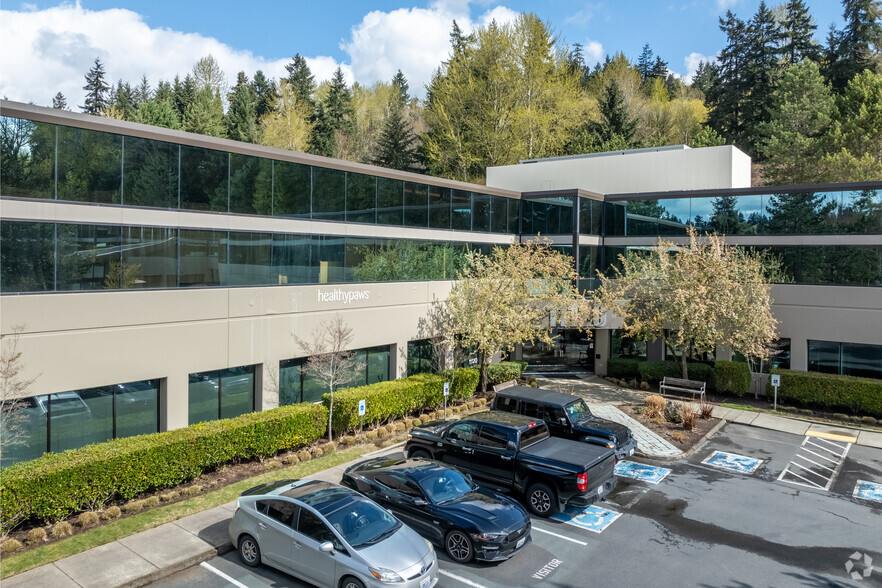 11120 NE 33rd Pl, Bellevue, WA for lease - Building Photo - Image 2 of 5