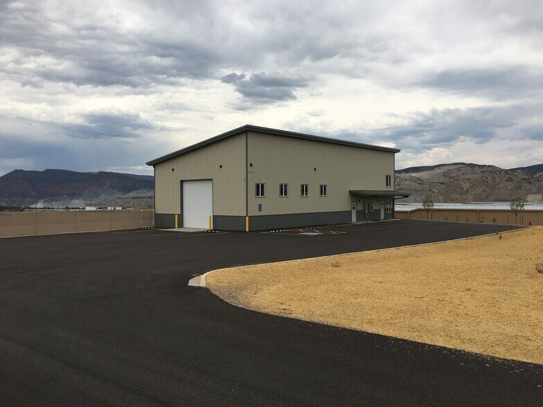 394 Gilder Way, Gypsum, CO for sale - Primary Photo - Image 1 of 1