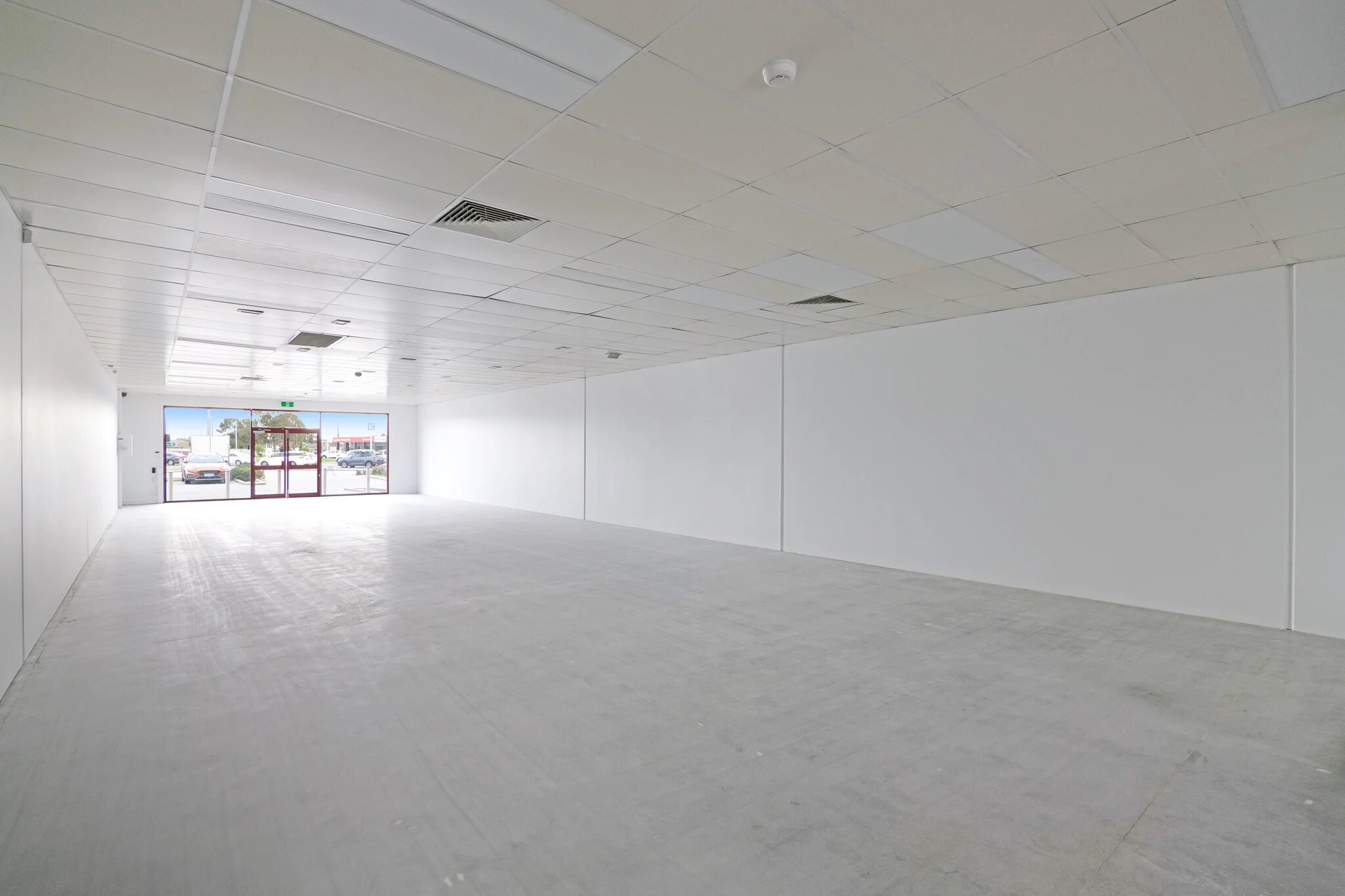 4-6 Nicholson Rd, Beckenham for lease Interior Photo- Image 1 of 11