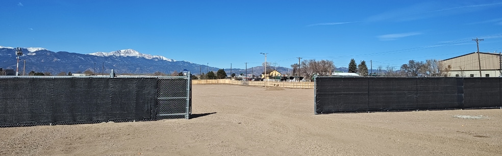 7113-7223 Space Village Ave, Colorado Springs, CO for lease - Building Photo - Image 2 of 8