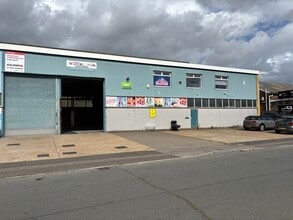Fircroft Way, Edenbridge for lease Building Photo- Image 1 of 5
