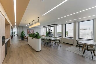 St Georges Sq, New Malden for lease Interior Photo- Image 2 of 7