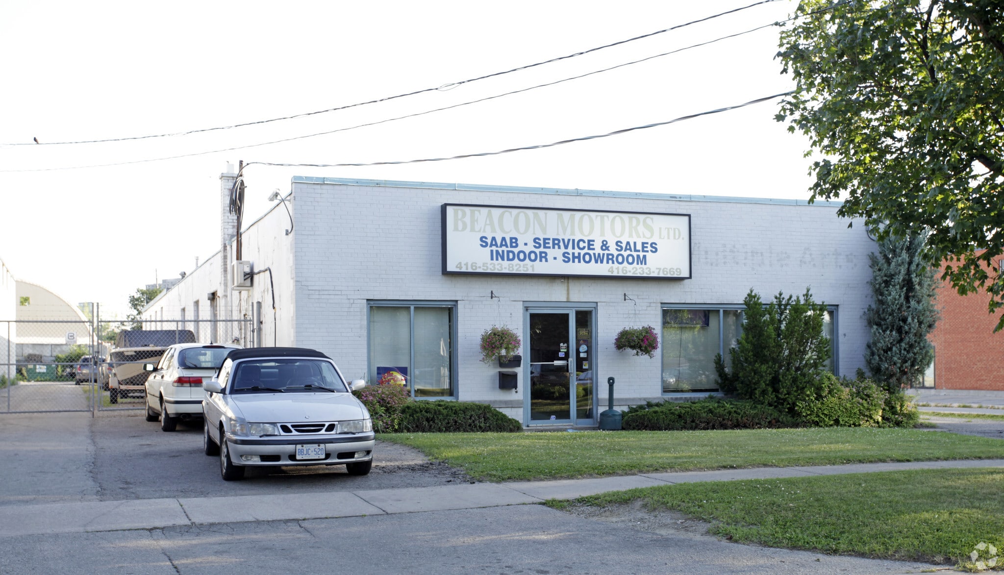 176 Norseman St, Toronto, ON for sale Primary Photo- Image 1 of 1