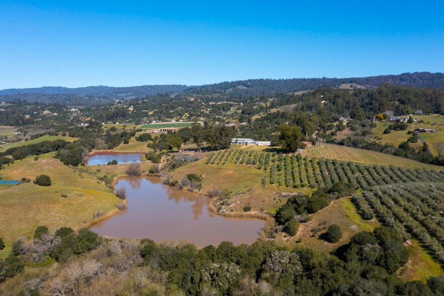 211 Smith Rd, Watsonville, CA for sale - Building Photo - Image 3 of 27