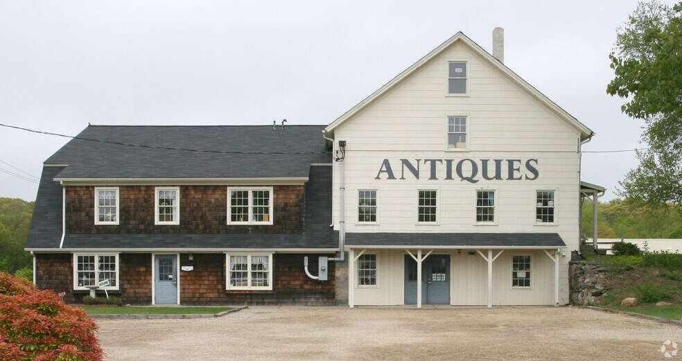 355 Middlesex Tpke, Old Saybrook, CT for sale - Primary Photo - Image 1 of 1