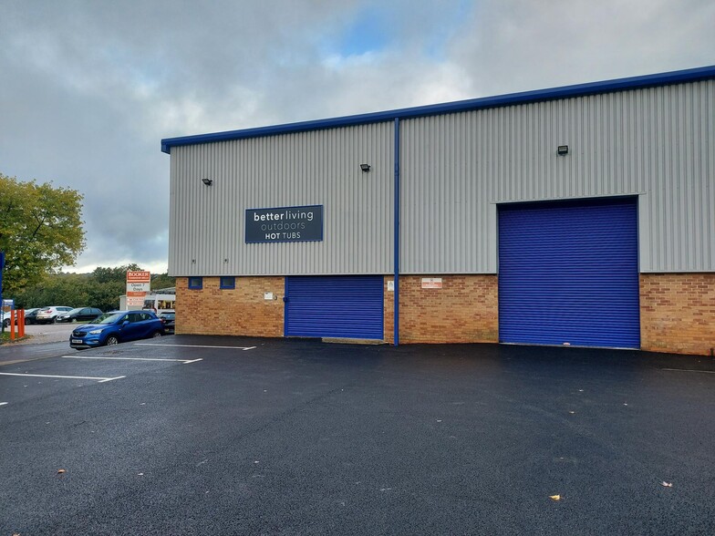 Kingstanding Way, Tunbridge Wells for lease - Building Photo - Image 1 of 6