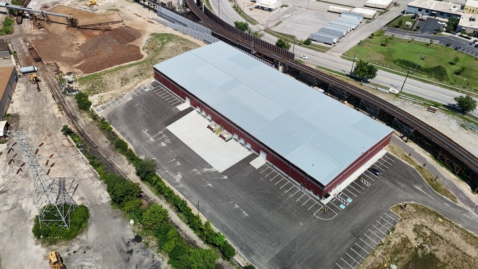 299 Gest st, Cincinnati, OH for lease - Building Photo - Image 2 of 14