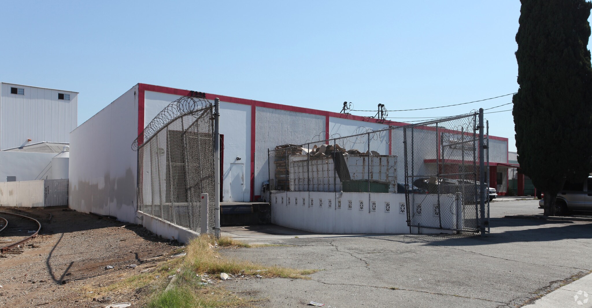 7223 Sycamore St, Commerce, CA for sale Primary Photo- Image 1 of 1