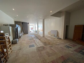 88-89 Woodfield St, Swansea for lease Interior Photo- Image 2 of 5