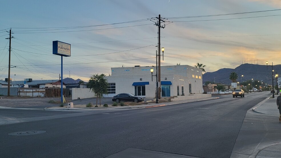 303 Kansas Ave, Henderson, NV for lease - Building Photo - Image 1 of 56