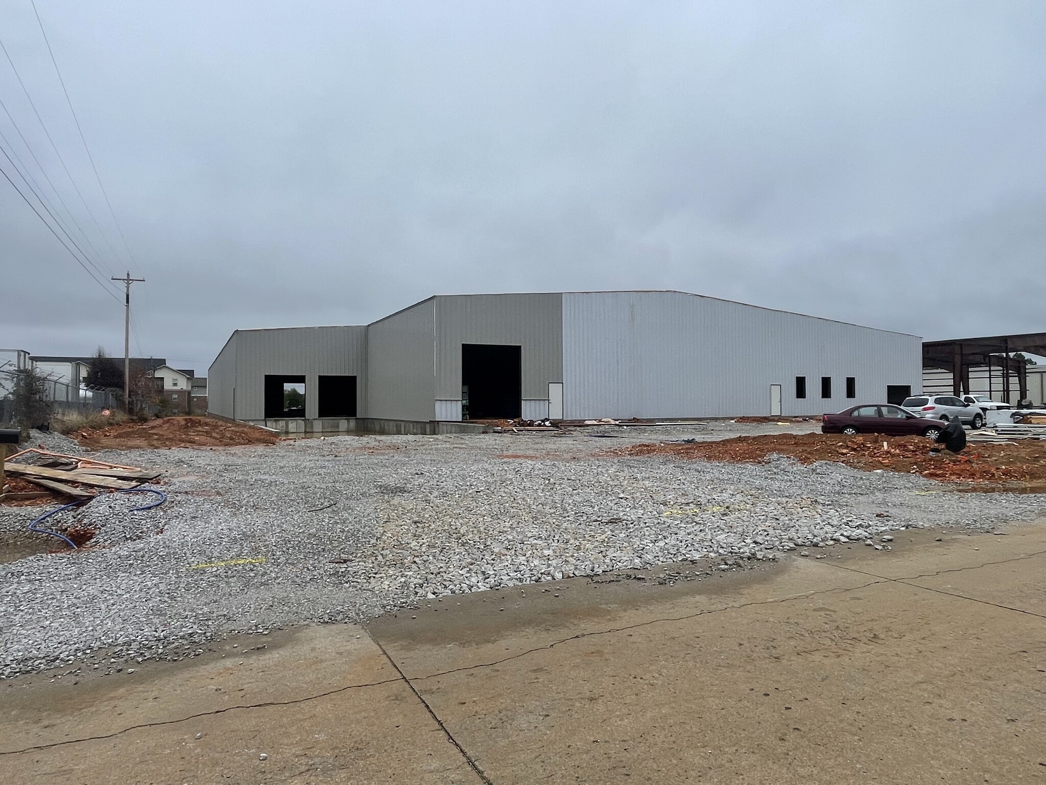 432 Industrial Dr, Tontitown, AR for lease Primary Photo- Image 1 of 7