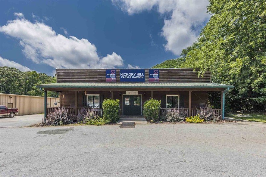 611 Old Phoenix Rd, Eatonton, GA 31024