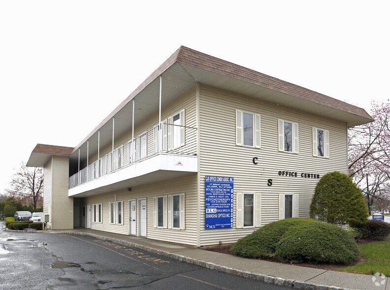 17 Brant Ave, Clark, NJ 07066 CJS Office Center