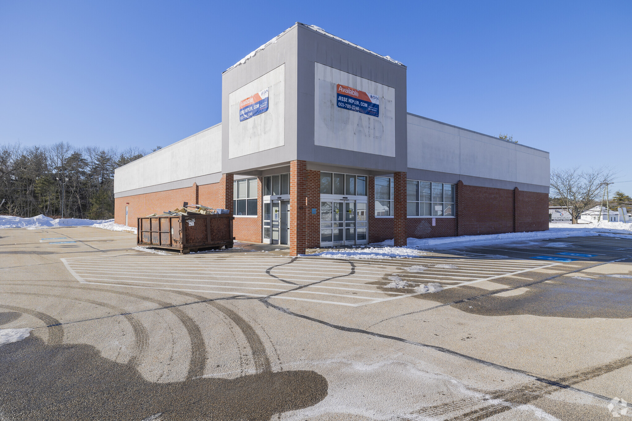 420 Daniel Webster Hwy, Merrimack, NH for lease Primary Photo- Image 1 of 7