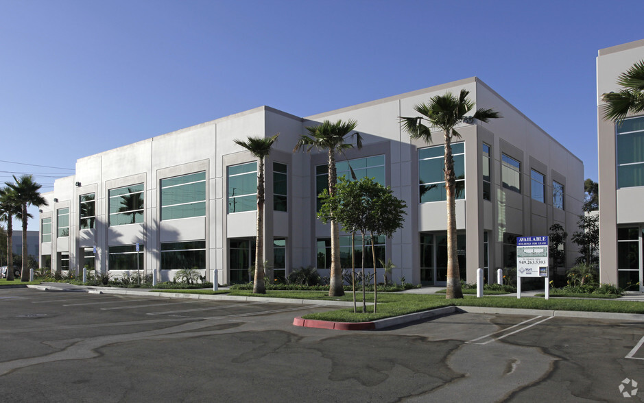 40-48 Waterworks Way, Irvine, CA for lease - Building Photo - Image 2 of 5