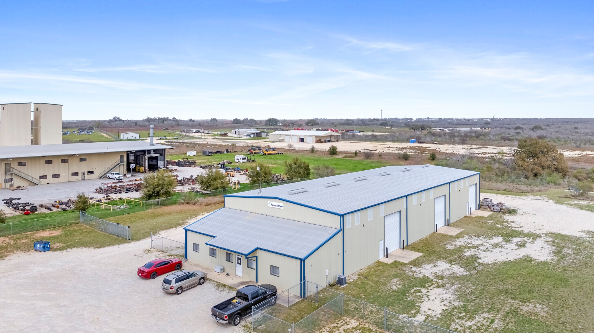 685 Corgey Rd, Pleasanton, TX for sale Building Photo- Image 1 of 1