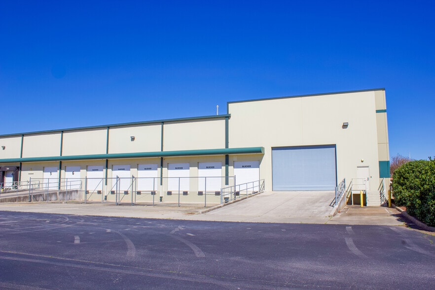 301 James Record Rd SW, Huntsville, AL for lease - Building Photo - Image 3 of 14