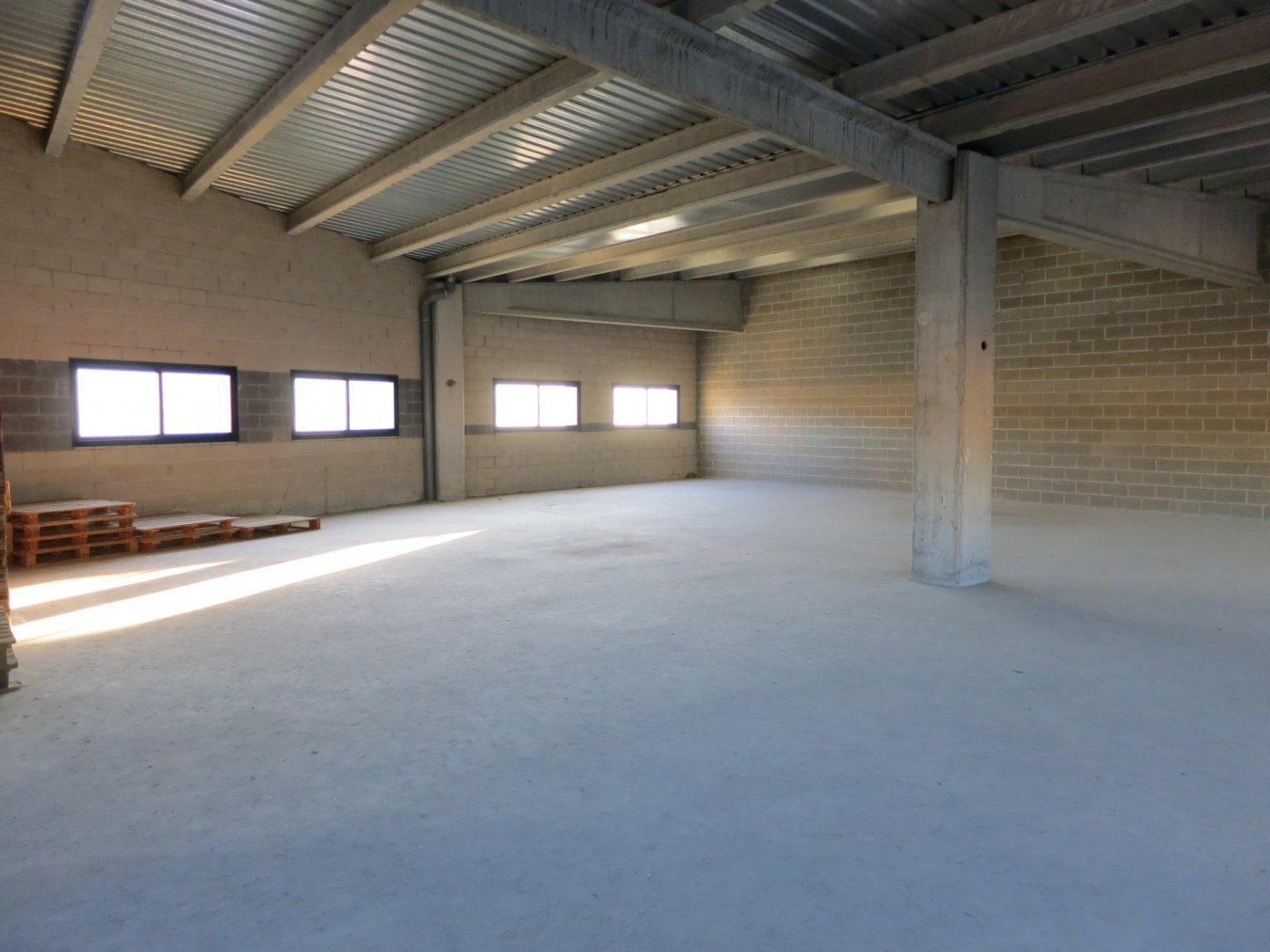 Industrial in Igualada, Barcelona for lease Interior Photo- Image 1 of 4