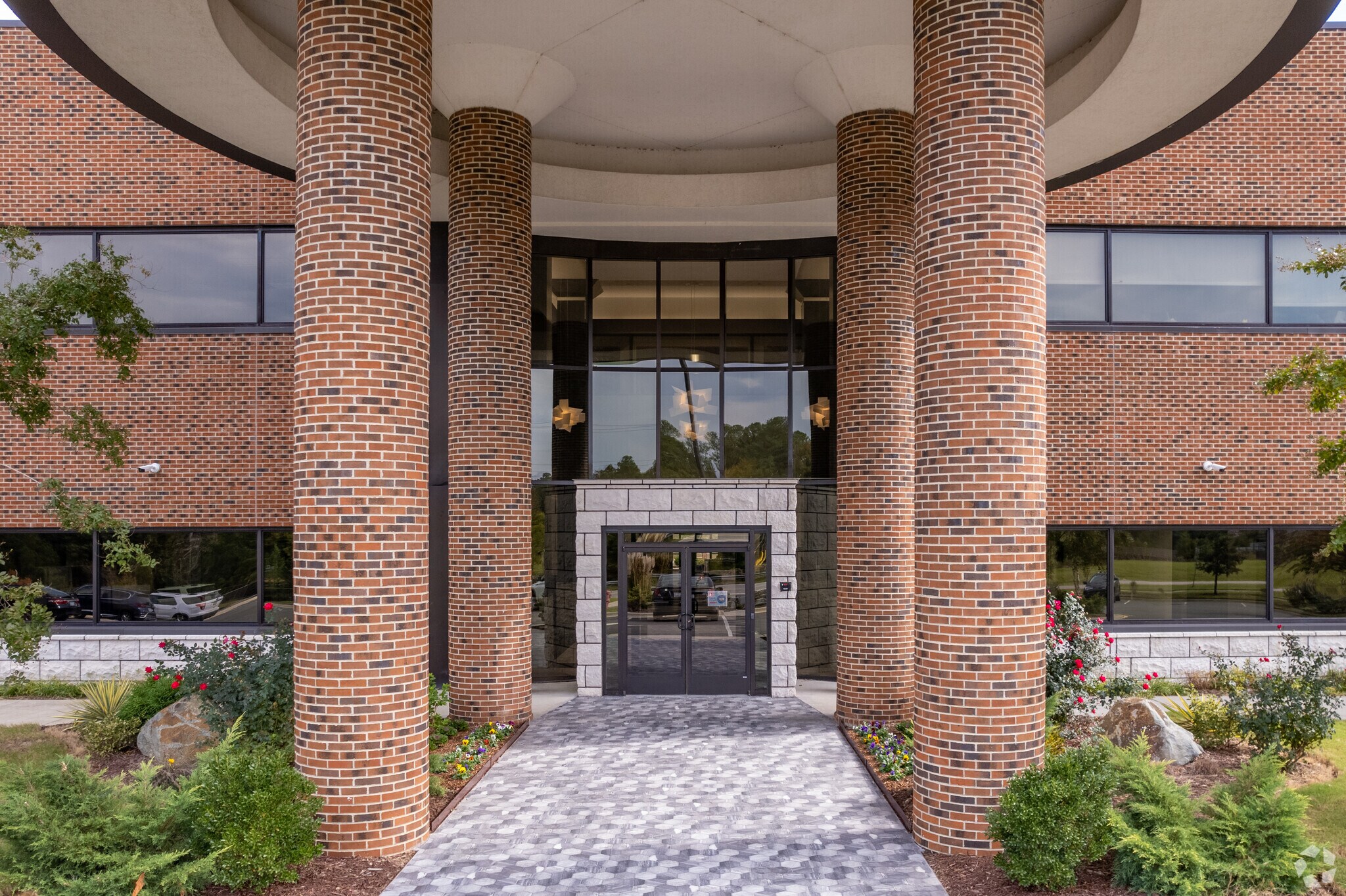 2828 Pickett Rd, Durham, NC 27705 Flex for Lease