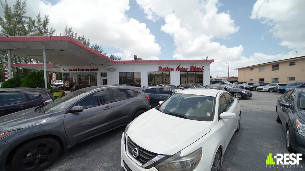 3202 E 4 Ave, Hialeah, FL for lease - Commercial Listing Video - Image 2 of 28