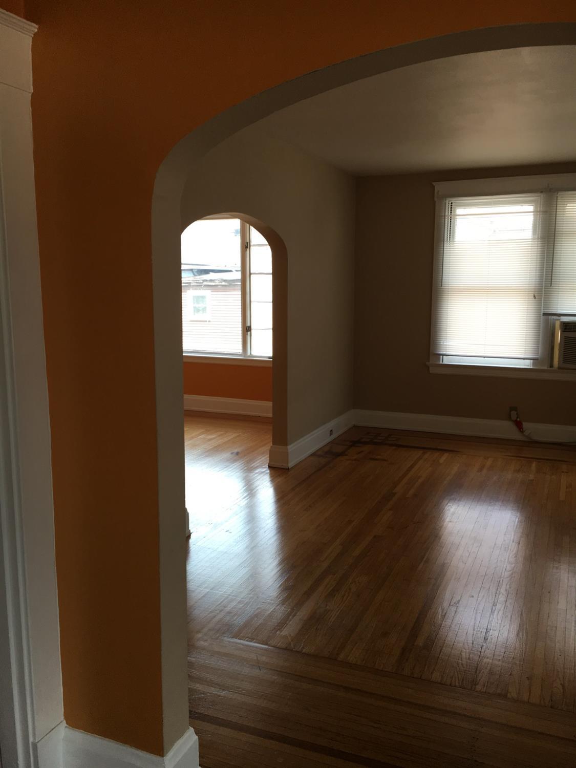 419 W Benson St, Reading, OH 45215 Benson Tavern