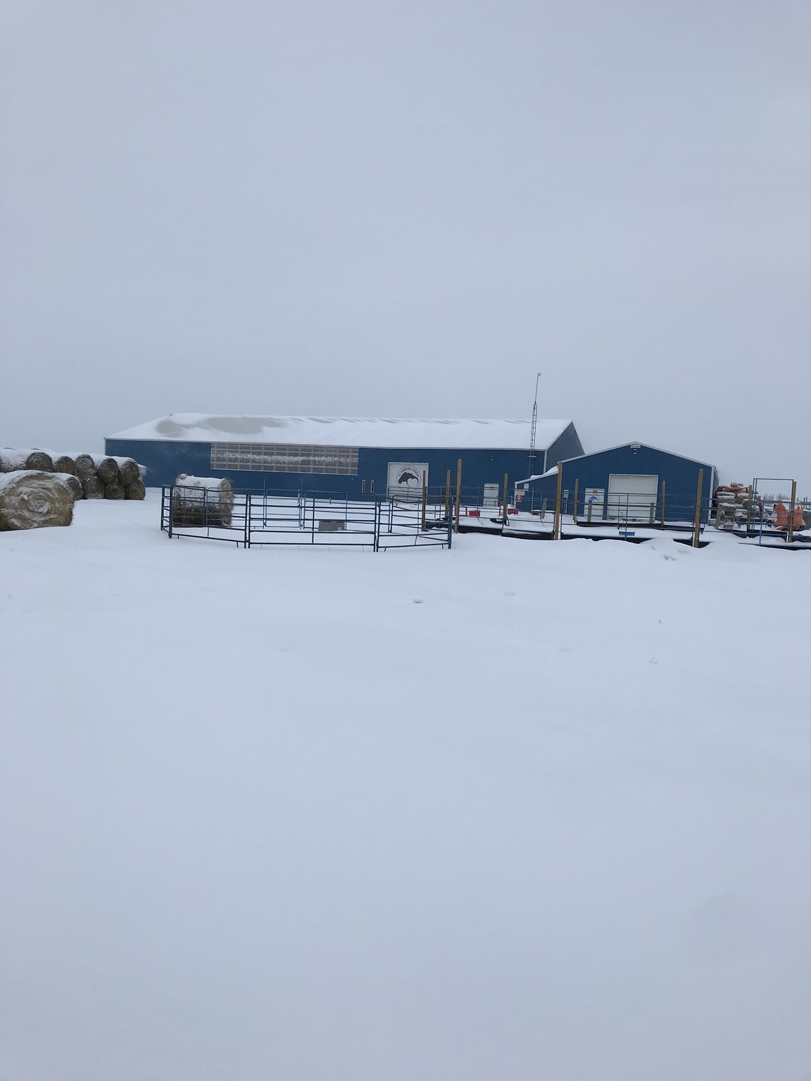 1221 Bay Rd, St Andrews, MB for sale Primary Photo- Image 1 of 1