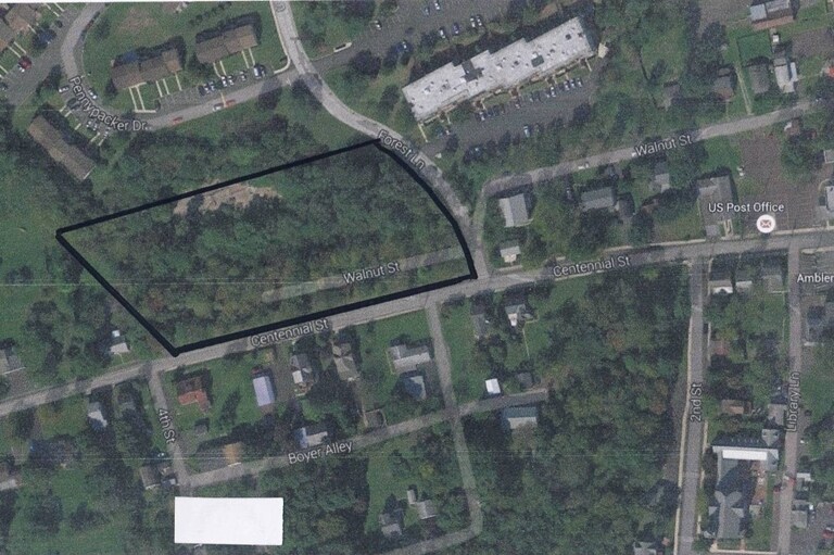 Centennial St, Schwenksville, PA 19473