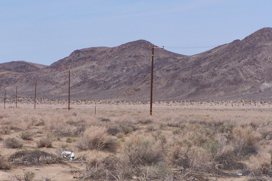 65673 Sunflower Rd, Joshua Tree, CA for sale - Primary Photo - Image 1 of 1