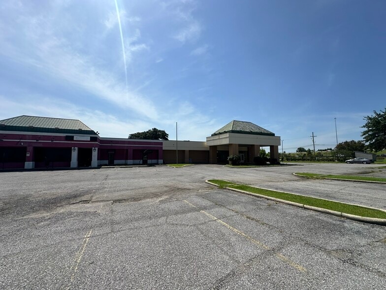 10455 Reiger Rd, Baton Rouge, LA for sale - Building Photo - Image 2 of 3