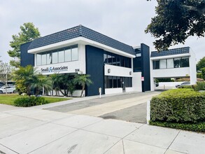 2114 N Broadway, Santa Ana, CA for lease Building Photo- Image 1 of 22