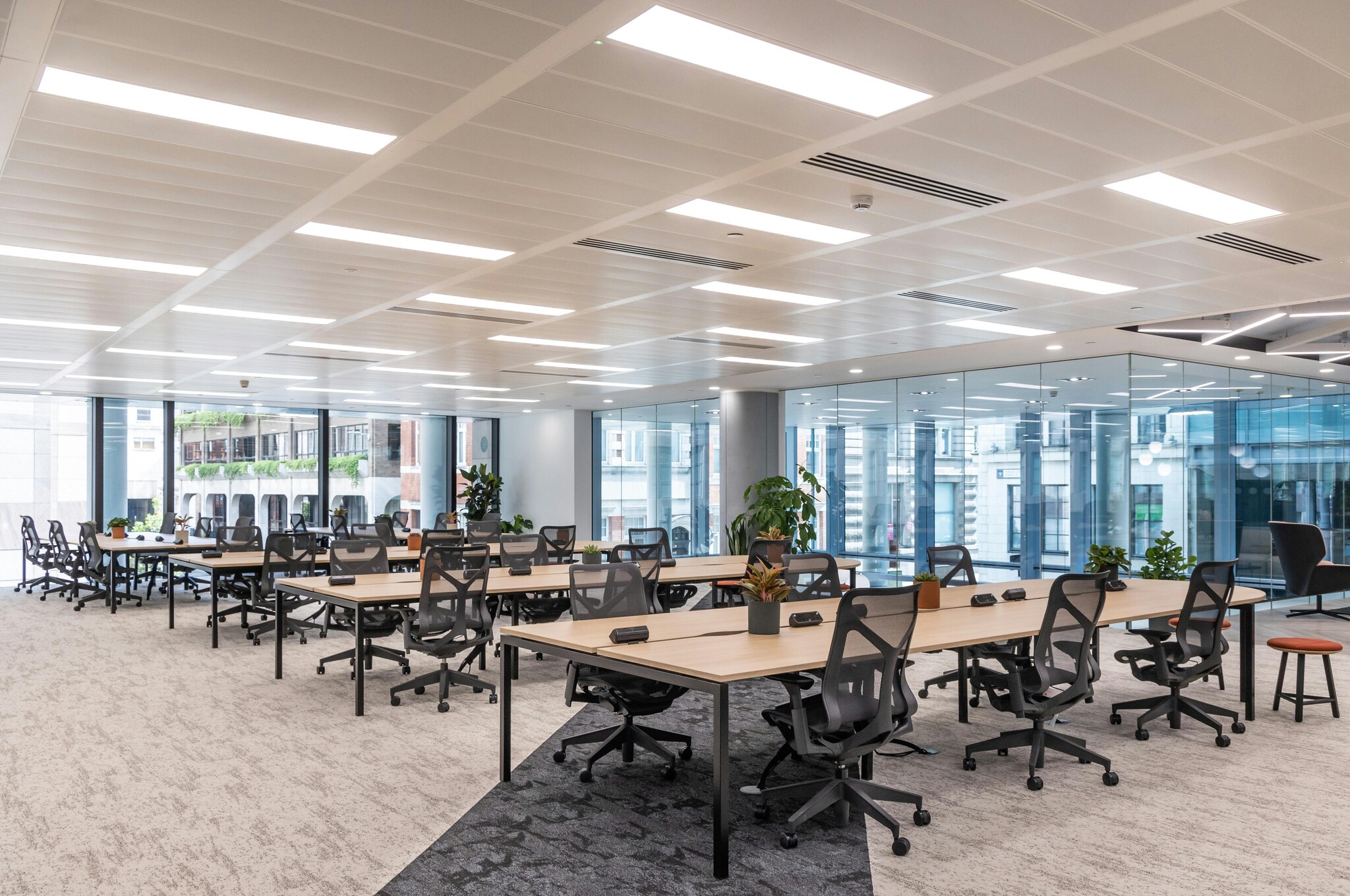 1 Tudor St, London for lease Building Photo- Image 1 of 12