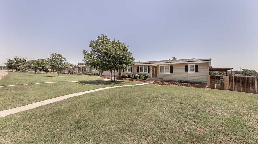 1302 S Wicker Ave, Littlefield, TX 79339 Littlefield Duplexes