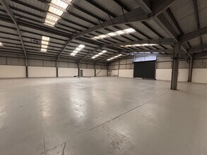 65 Milnhay Rd, Nottingham for lease Interior Photo- Image 2 of 2