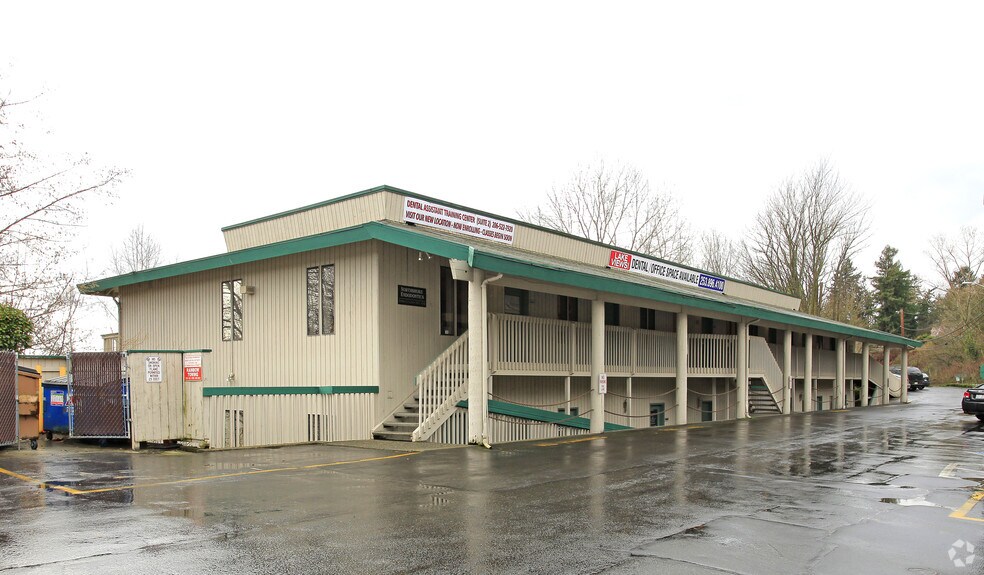 5701 Bothell Way NE, Kenmore, WA for sale - Primary Photo - Image 1 of 1