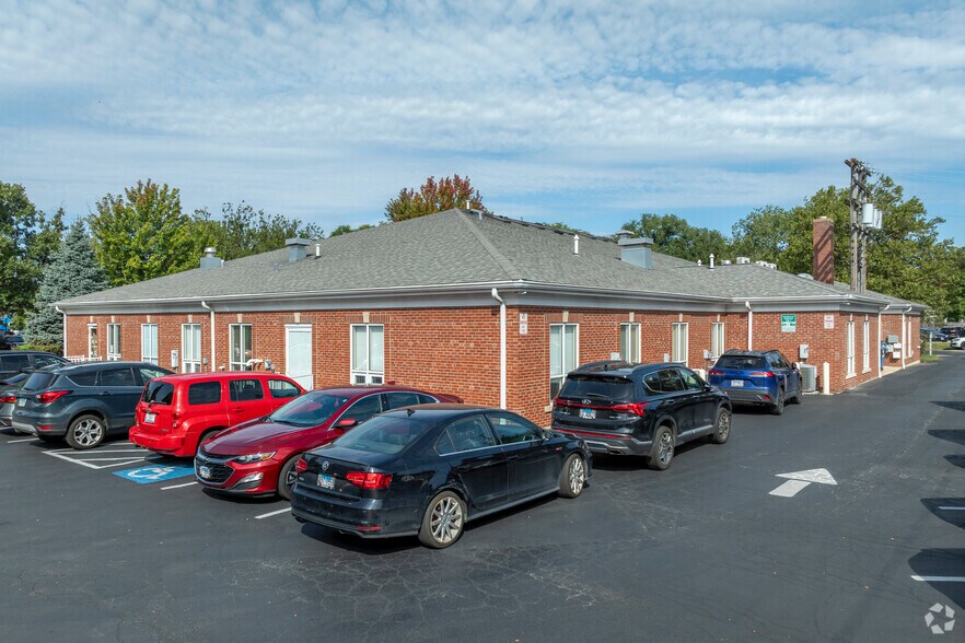 47 S 6th Ave, La Grange, IL for lease - Building Photo - Image 3 of 4